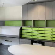 OS Wohnkonzept steht für hochwertige, maßgeschneiderte und passgenaue Möbel, die langlebig, robust und wirkungsvoll Ihr Zuhause verschönern und aufwerten. Unsere begeisterten Kunden kommen aus der Rhein-Neckar-Region, rund um Karlsruhe, Pforzheim, Mannheim, Heidelberg, Walldorf, Ludwigshafen, Baden-Baden, Ettlingen, Sinsheim, Bruchsal, Hockenheim, Schwetzingen.